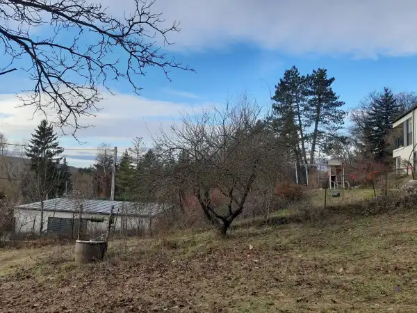 Eladó Építési telek, Remeteszőlős 737 m² 85.4 M Ft